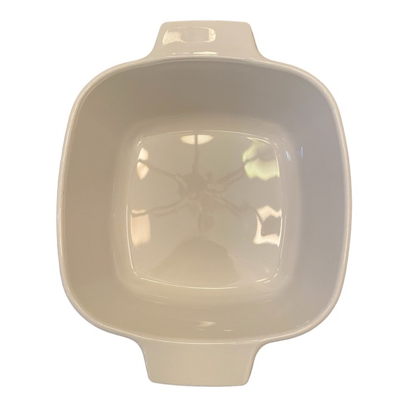 Vintage Corningware casserole dish with lid. Cornflower blue 1-1/2 quart EUC - Picture 5 of 6